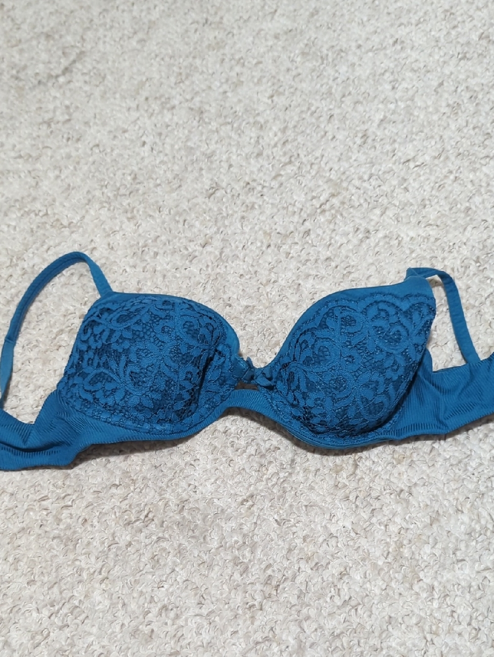 Victoria's Secret Teal Lace Push-Up Bra